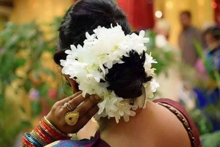 পহেলা বৈশাখে নিখুঁত মেকআপে থাকুন সারাদিন ফ্রেশ